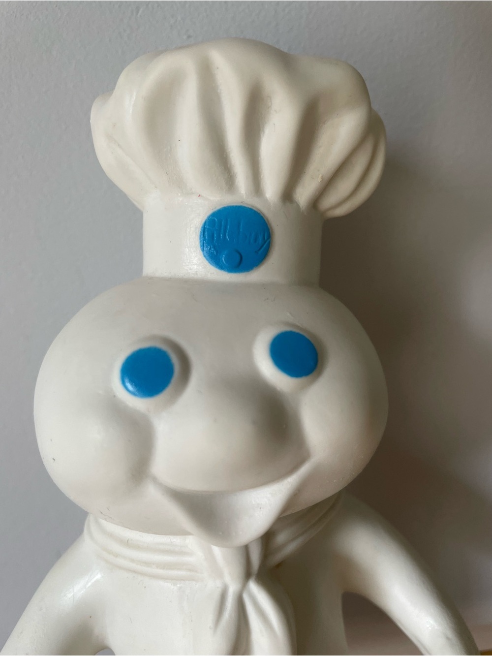 Vintage Pillsbury Doughboy 1971 and Doughgirl 1972 Rubber Figurine Pair - Picture 6 of 14
